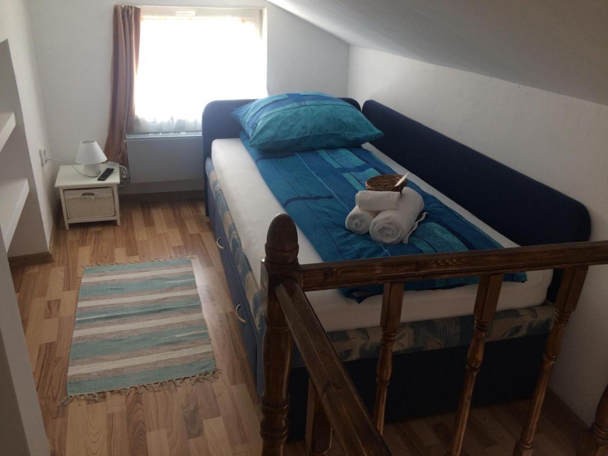 Troll'S House Apartment Sibiu Exterior photo